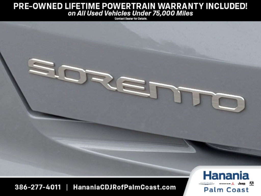 Used 2023 Kia Sorento EX w/ Panoramic Sunroof Package FWD image 12