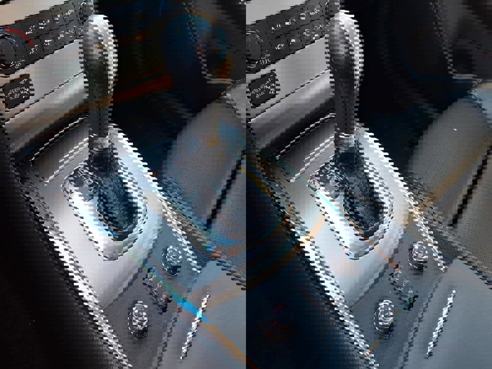 Used 2011 INFINITI G37 x w/ Premium Pkg image 19