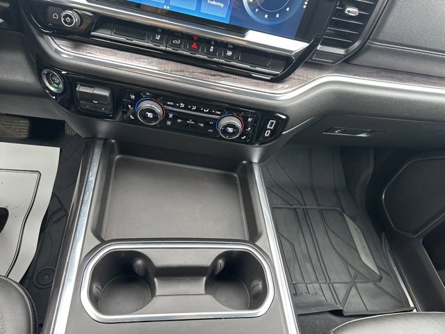 Used 2024 Chevrolet Silverado 2500 LTZ w/ LTZ Convenience Package image 13