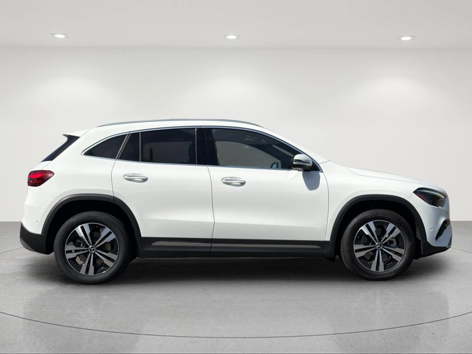 Certified 2025 Mercedes-Benz GLA 250 image 6