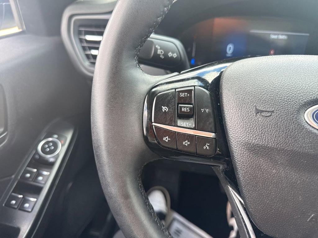 Used 2023 Ford Escape Active w/ Cold Weather Package image 27