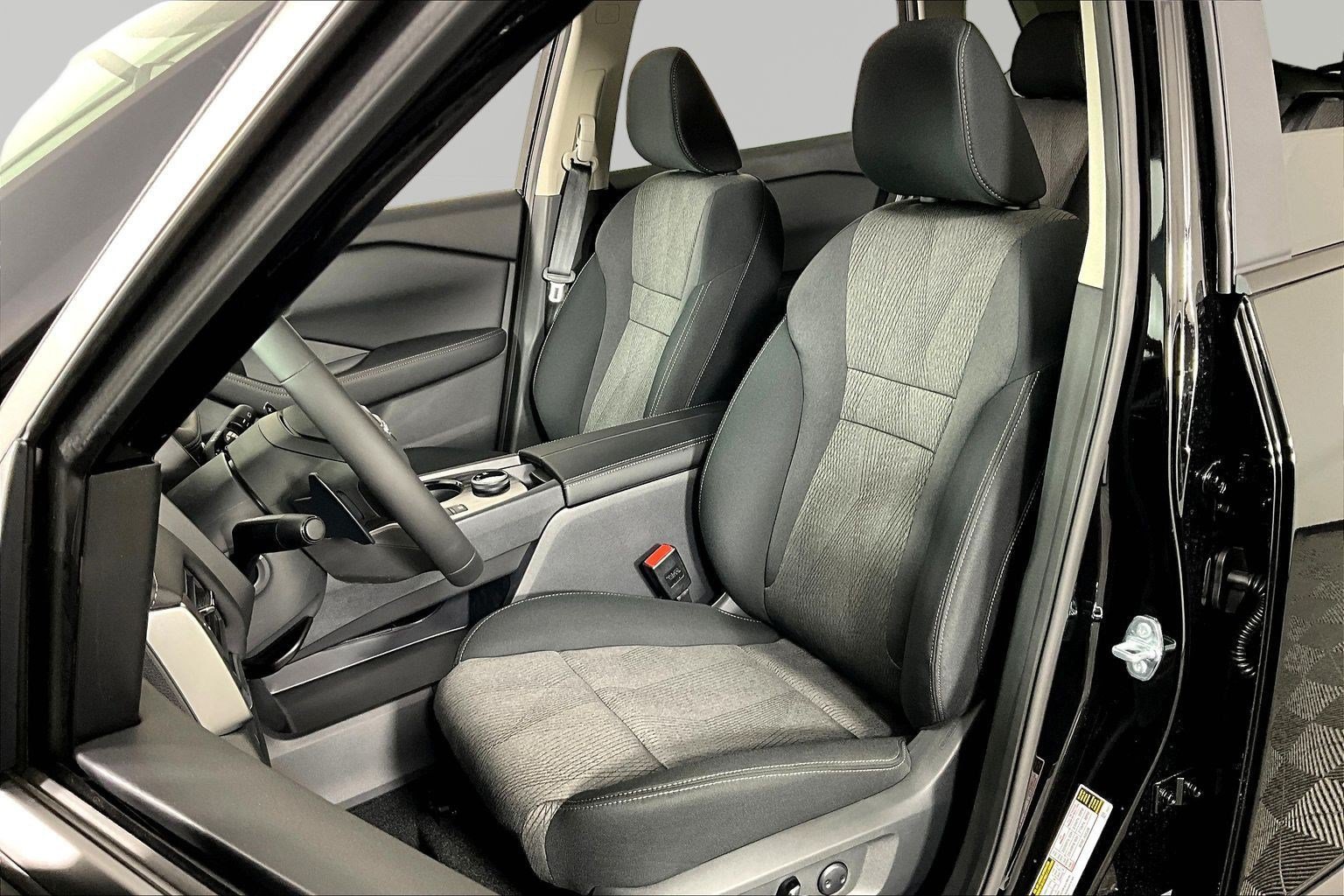 New 2026 Nissan Rogue SV AWD/4WD image 16