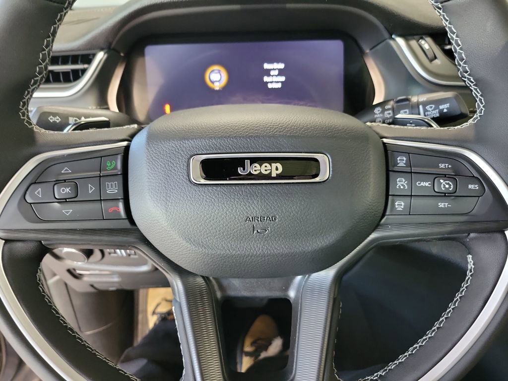 New 2026 Jeep Grand Cherokee Laredo X image 14