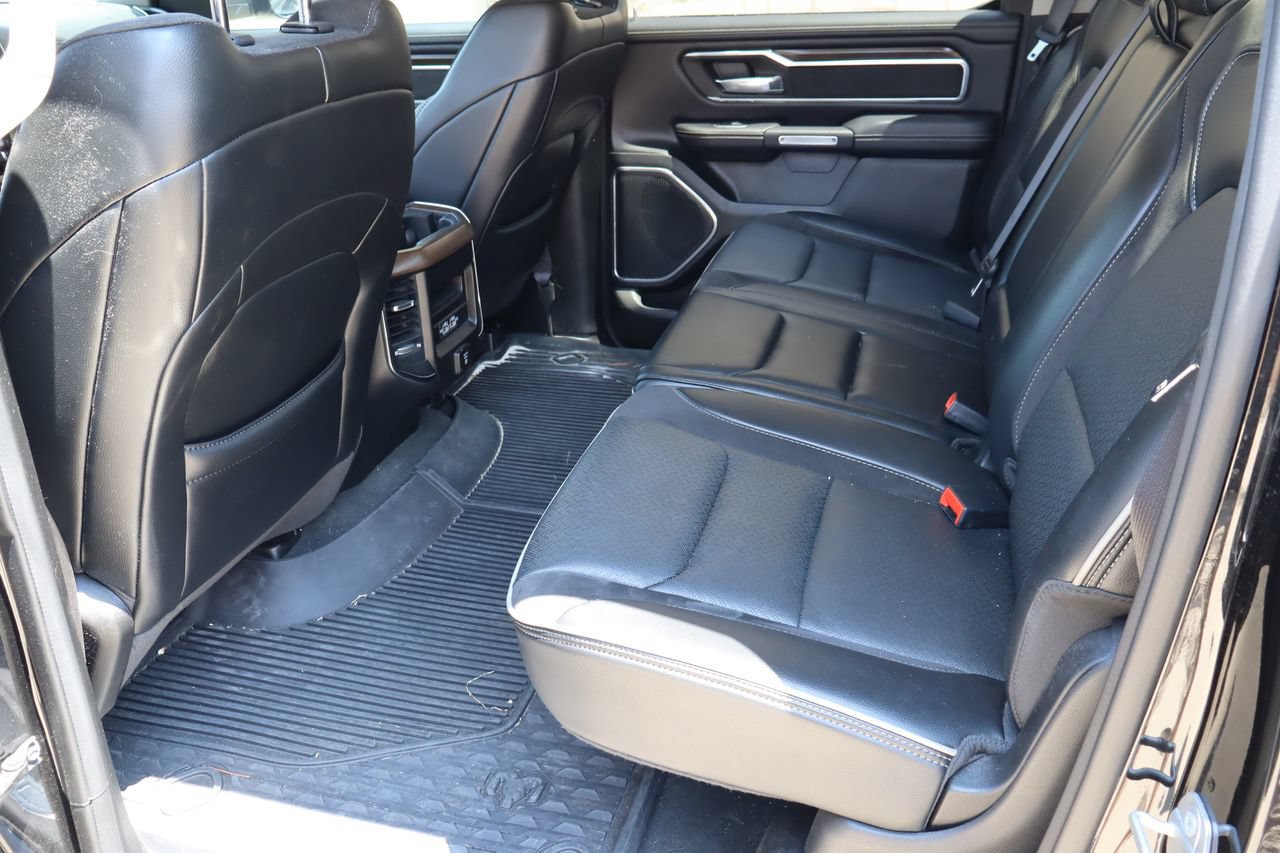 Used 2022 RAM 1500 Laramie AWD/4WD image 5
