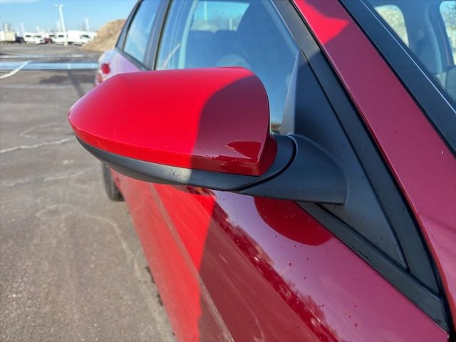 Used 2021 Hyundai Elantra SEL image 6