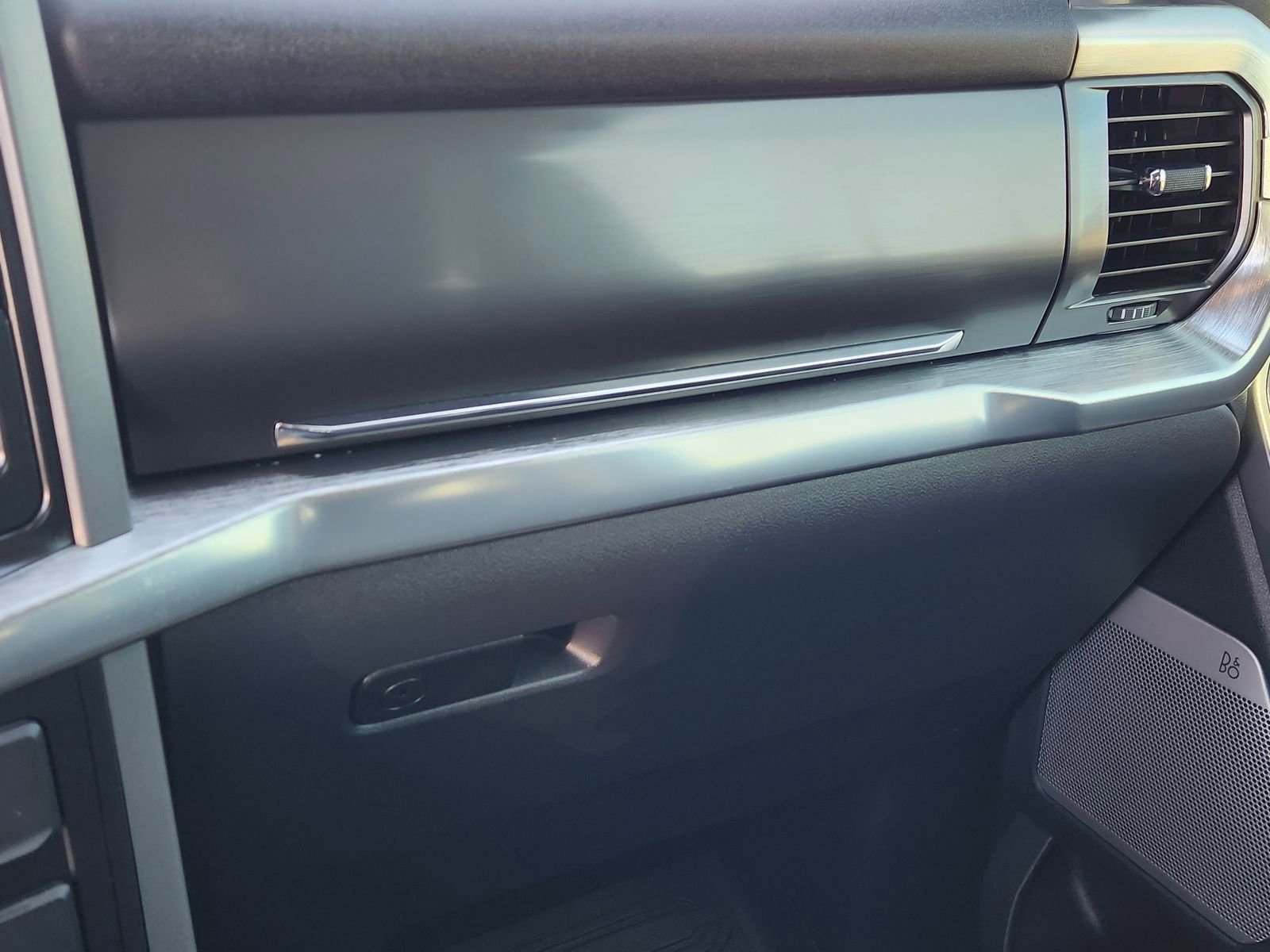 Used 2021 Ford F150 Lariat w/ Equipment Group 502A High image 23