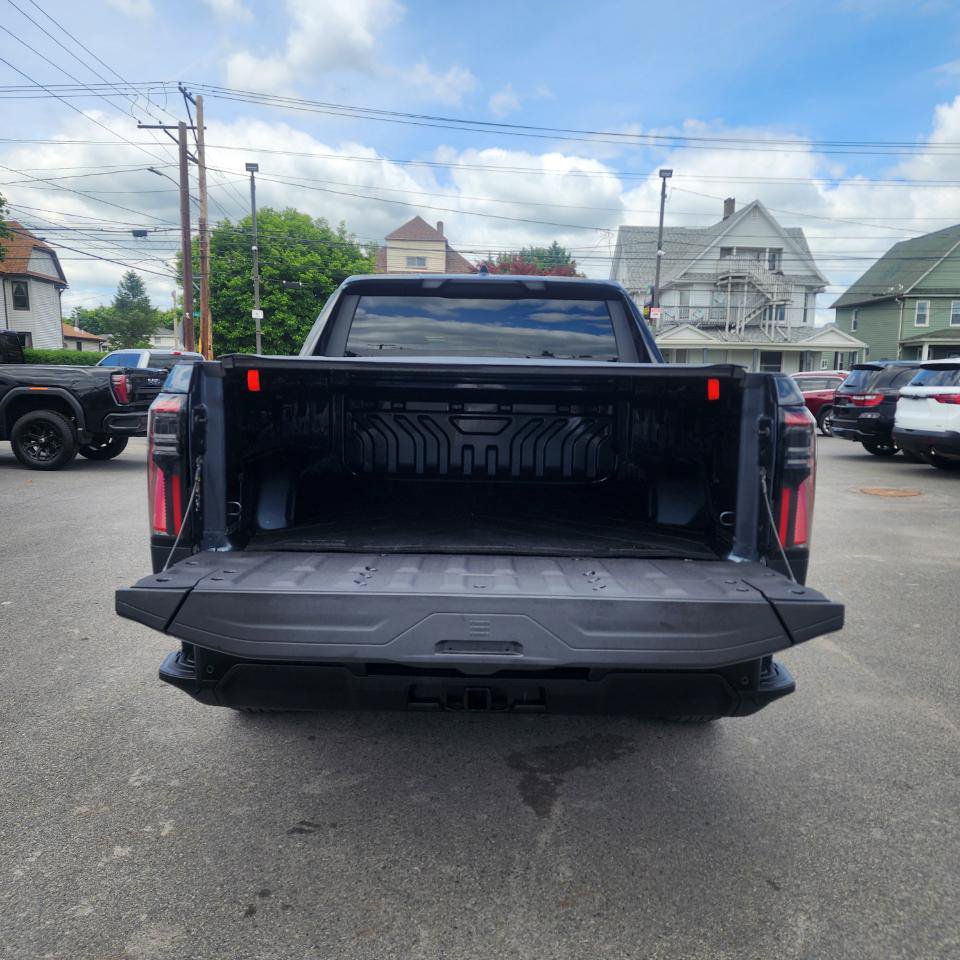 Used 2026 GMC Sierra EV Elevation AWD/4WD image 18