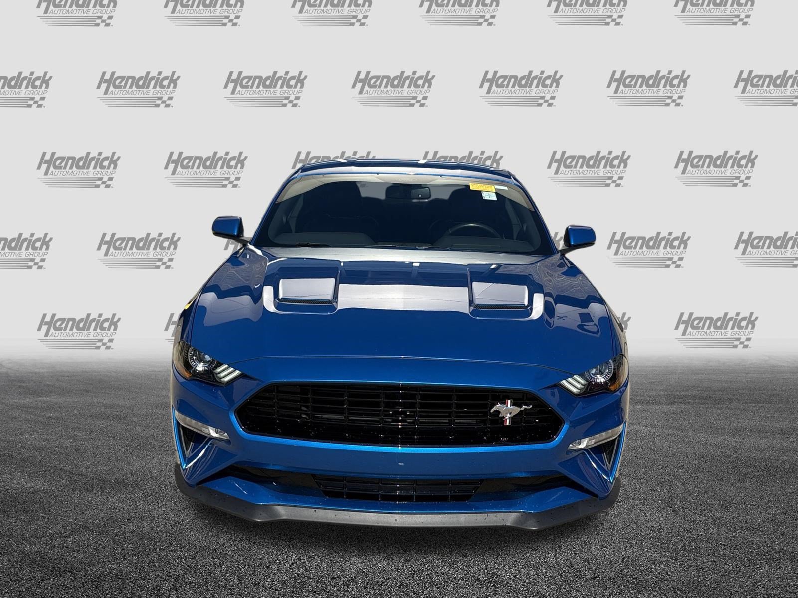 Used 2020 Ford Mustang GT Premium w/ Equipment Group 401A RWD image 3