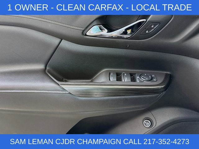 Used 2019 GMC Acadia SLT w/ LPO, Floor Liner Package FWD image 18