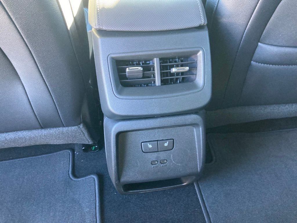 New 2026 Chevrolet Equinox EV LT w/ Convenience Package II image 22
