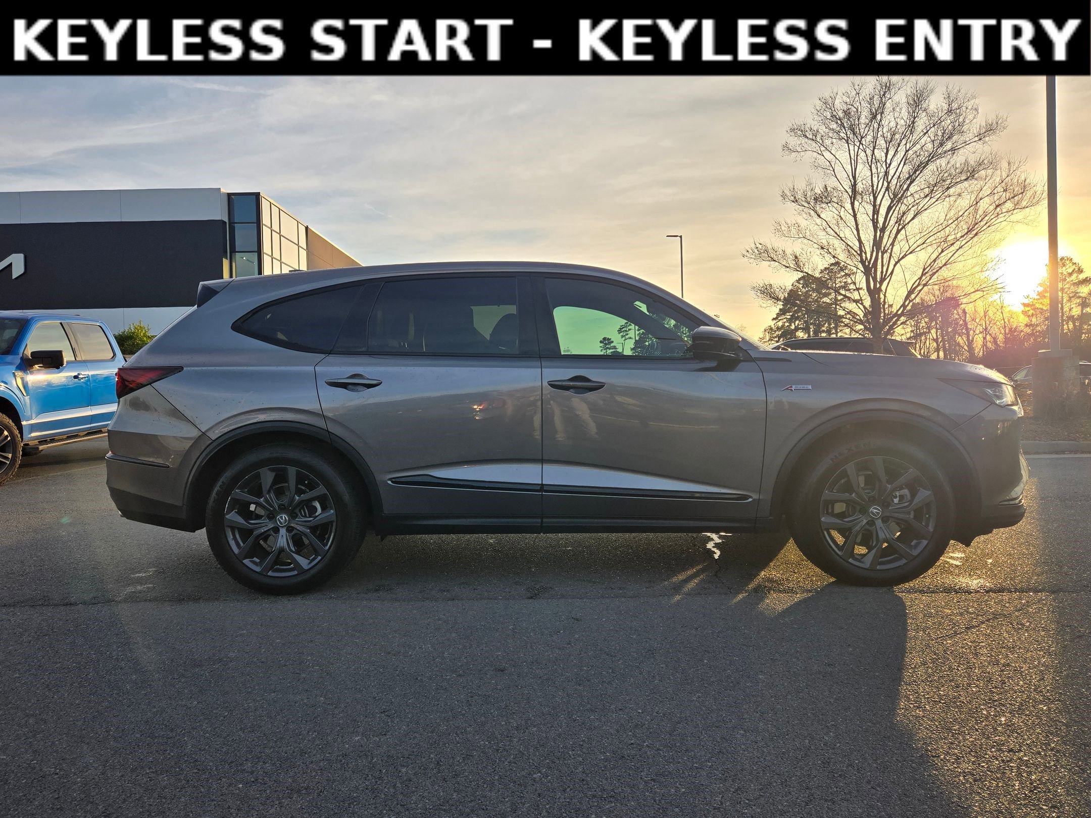 Used 2023 Acura MDX A-Spec image 8