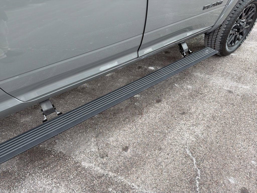 New 2026 RAM 2500 Limited image 14