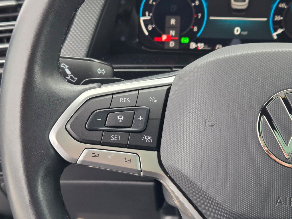 Used 2024 Volkswagen Atlas Cross Sport SEL Premium R-Line AWD/4WD image 26