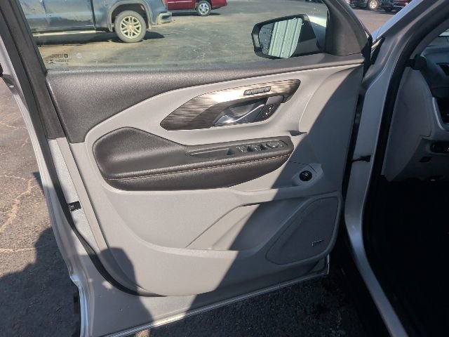 Used 2021 GMC Terrain SLT w/ Infotainment Package II image 14