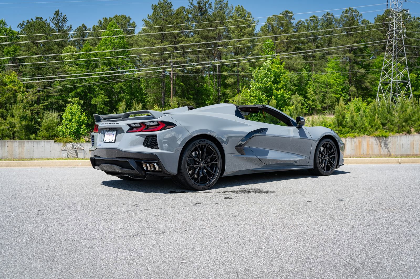 Used 2024 Chevrolet Corvette Stingray Premium Conv w/ Z51 Performance Package RWD image 18