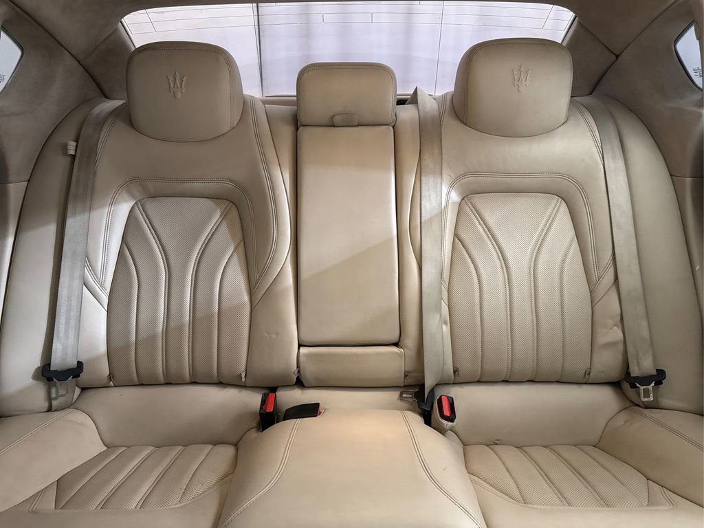 Used 2014 Maserati Quattroporte GTS RWD image 33