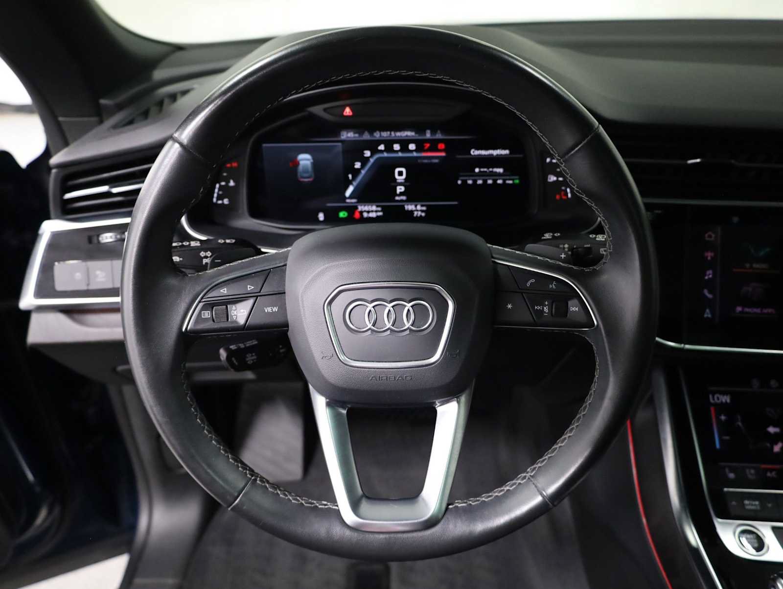 Used 2022 Audi Q8 Premium Plus AWD/4WD image 23