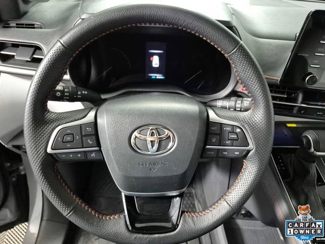 Certified 2023 Toyota Sienna XSE w/ XSE Plus Package FWD image 11