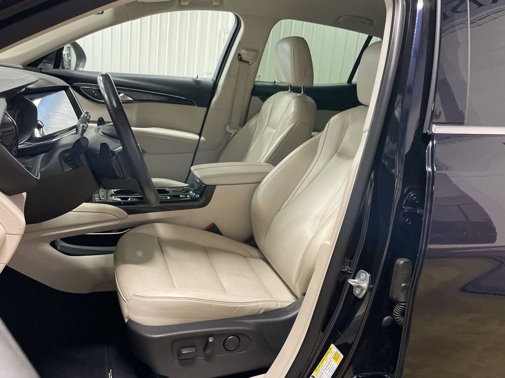 Used 2021 Buick Envision Essence w/ Technology Package I FWD image 15