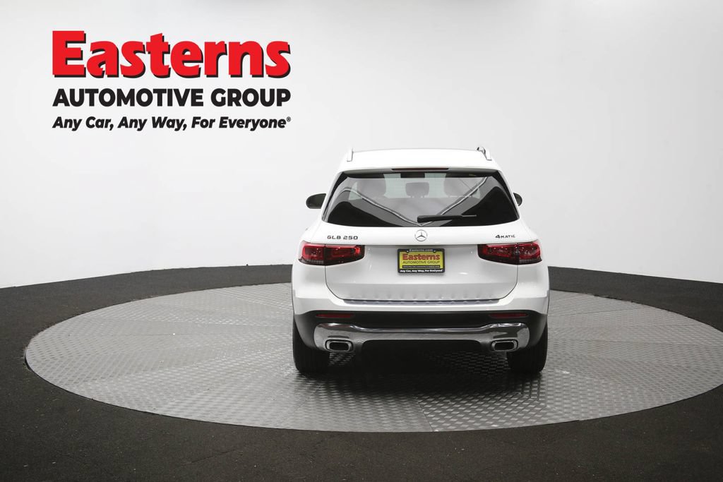 Used 2021 Mercedes-Benz GLB 250 4MATIC image 41