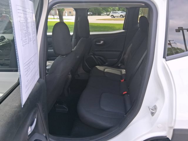 Used 2023 Jeep Renegade Latitude AWD/4WD image 17