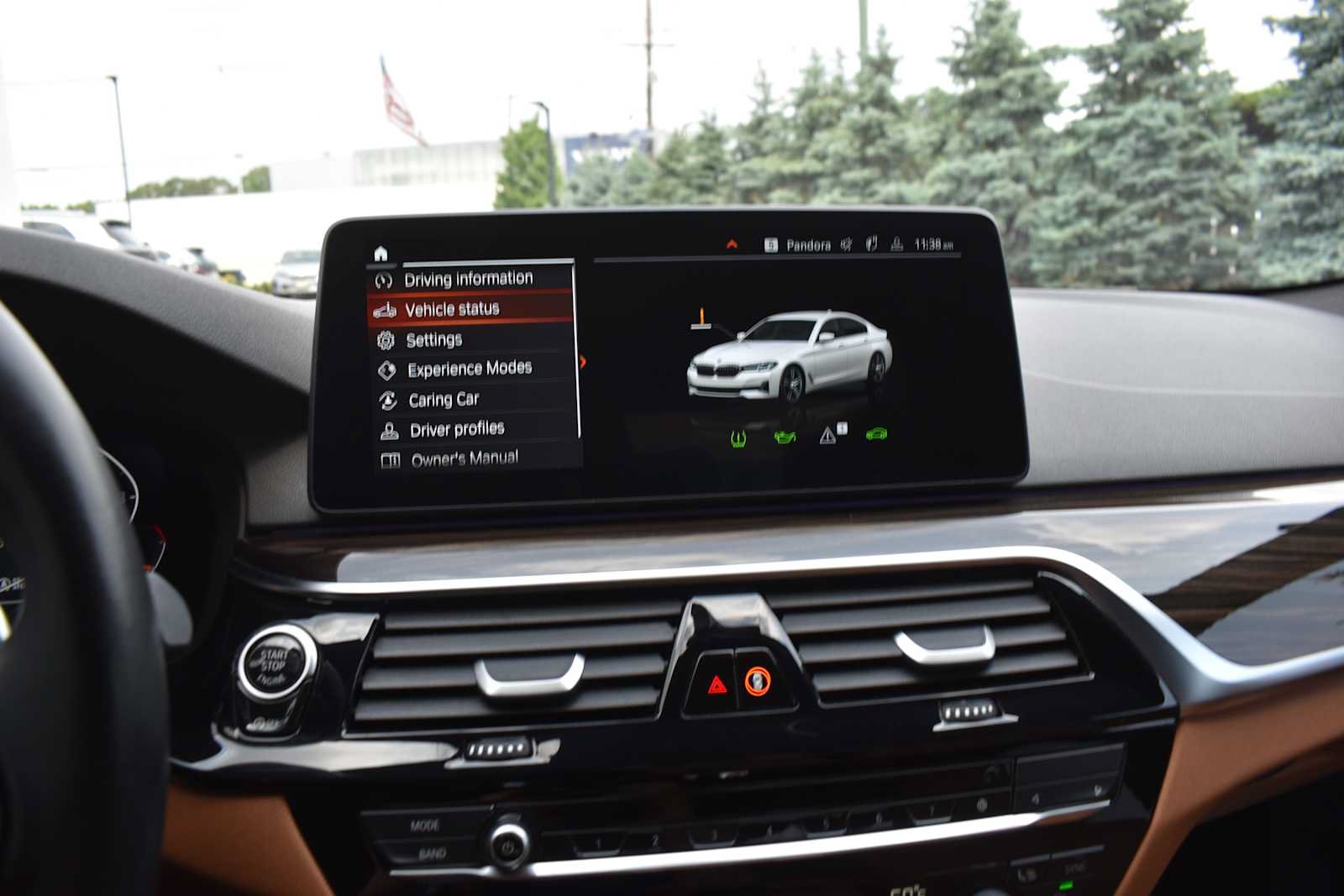 Used 2023 BMW 530i xDrive w/ Convenience Package AWD/4WD image 15