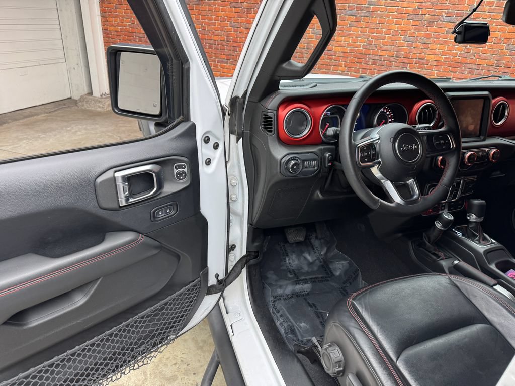 Used 2018 Jeep Wrangler Unlimited Rubicon AWD/4WD image 9