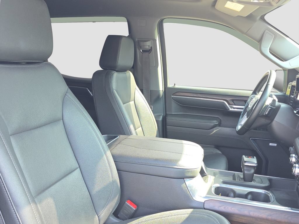 Used 2024 GMC Sierra 1500 SLT w/ SLT Premium Plus Package AWD/4WD image 20