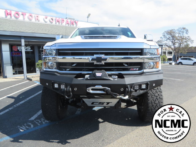 Used 2019 Chevrolet Silverado 2500 LTZ w/ Duramax Plus Package AWD/4WD image 8