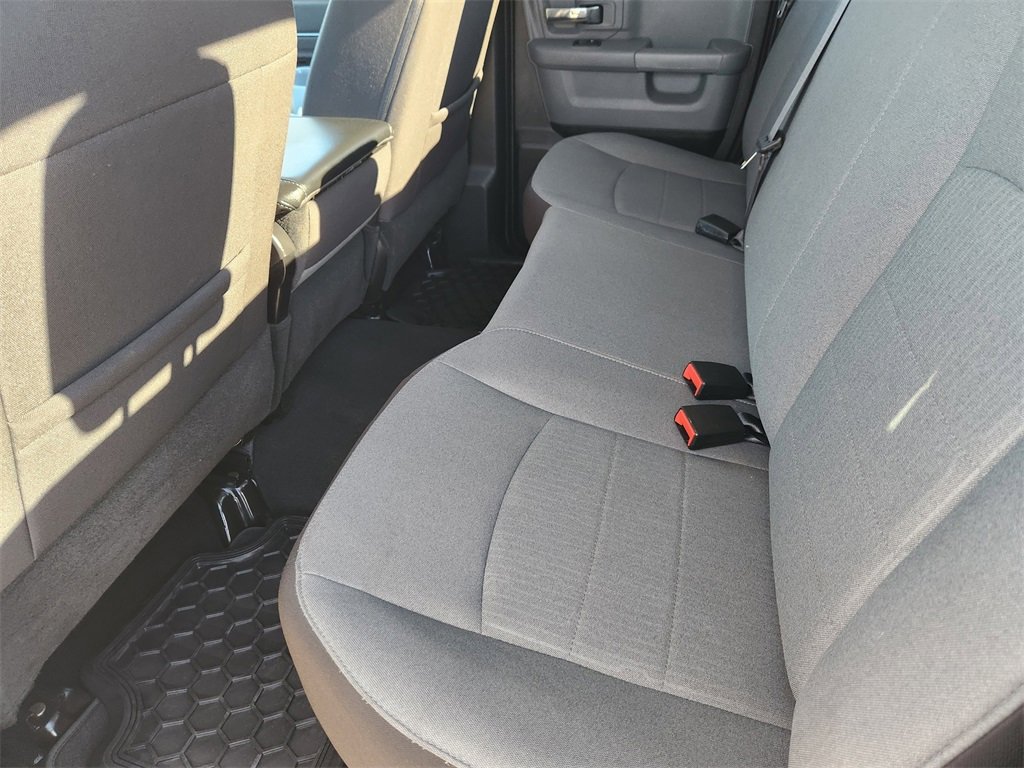 Used 2024 RAM 1500 Classic SLT image 30