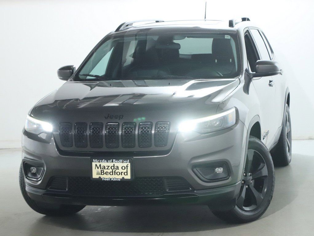 Used 2019 Jeep Cherokee Latitude Plus image 2