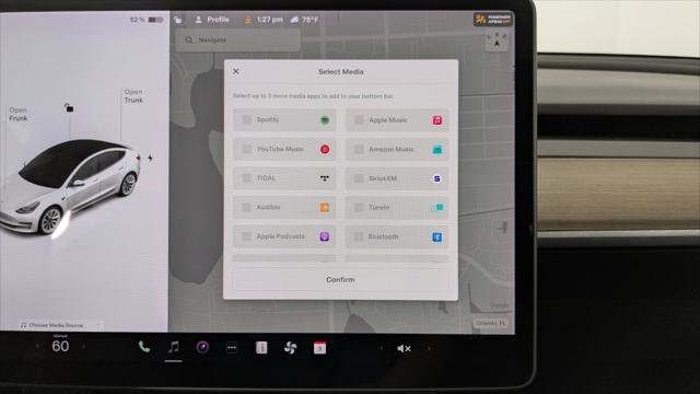 Used 2021 Tesla Model 3 Standard Range Plus image 29