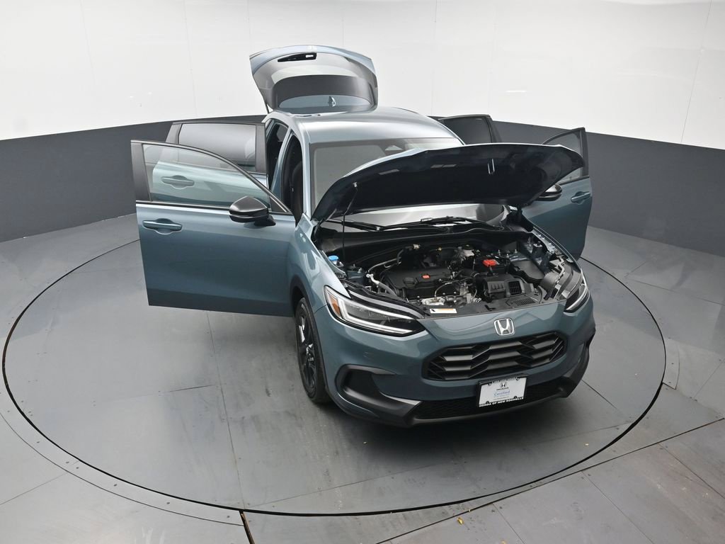 Certified 2025 Honda HR-V Sport image 49