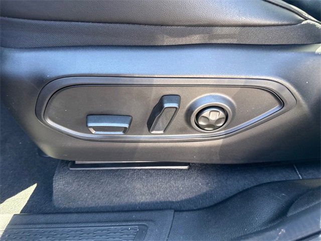 New 2025 Jeep Grand Cherokee Altitude image 13