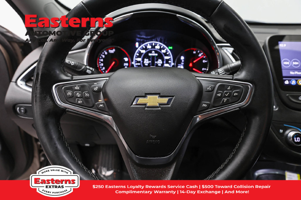 Used 2024 Chevrolet Malibu LT FWD image 11