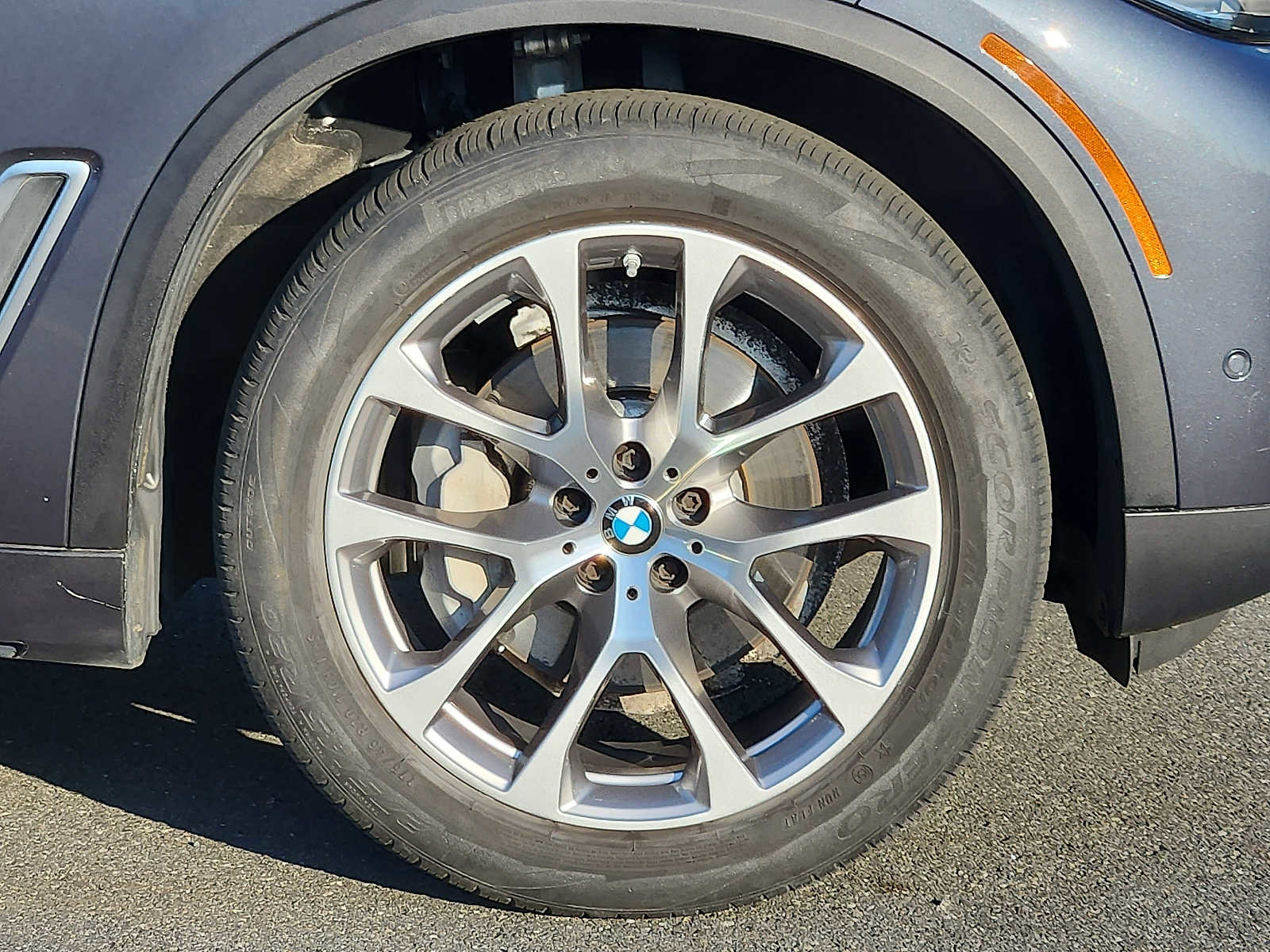 Certified 2022 BMW X5 xDrive40i w/ Premium Package image 8