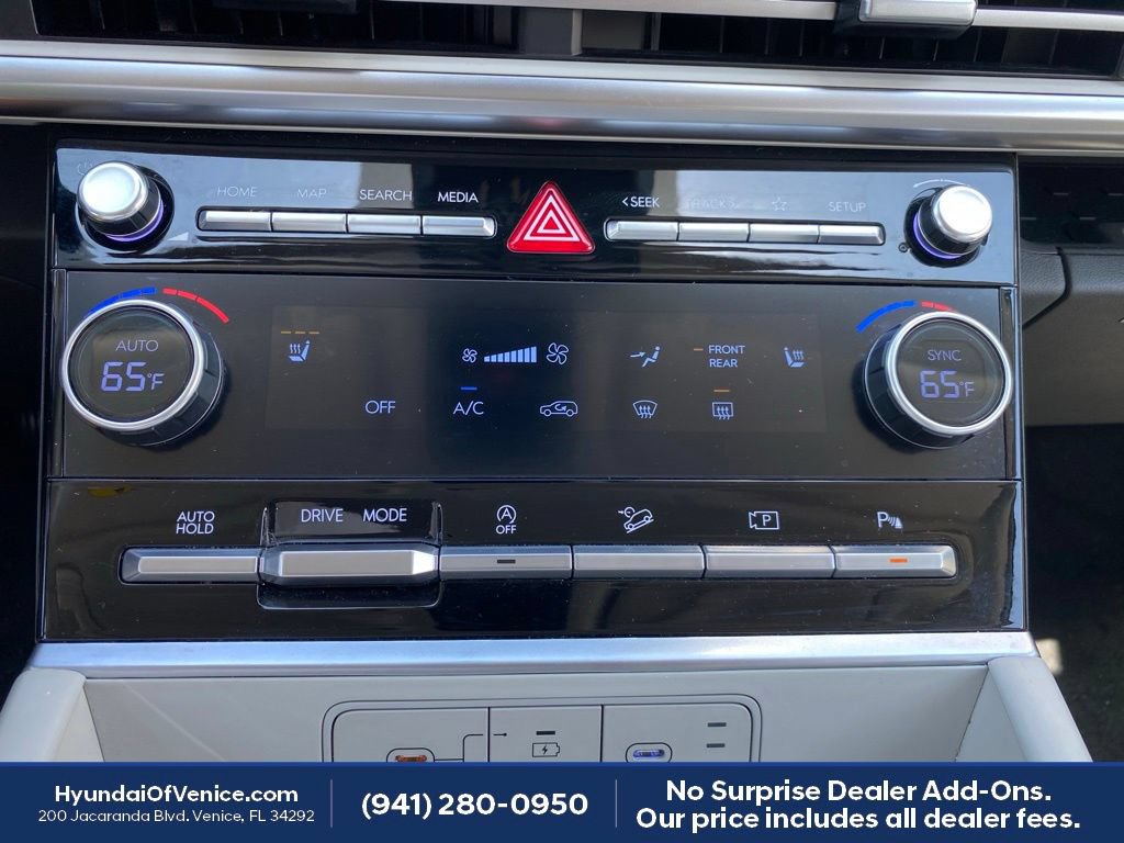 Used 2026 Hyundai Santa Fe SEL FWD image 11