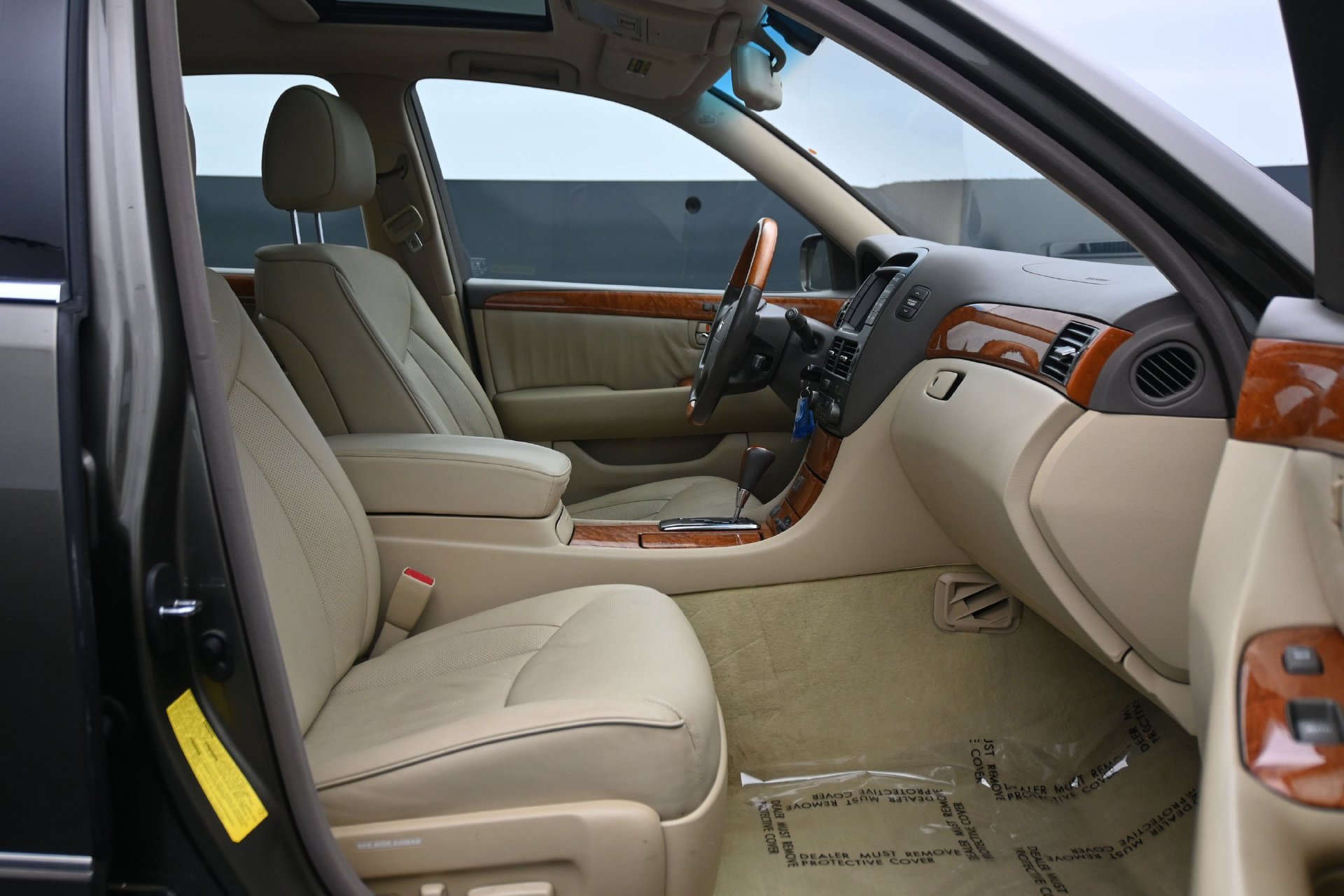 Used 2005 Lexus LS 430 RWD image 13