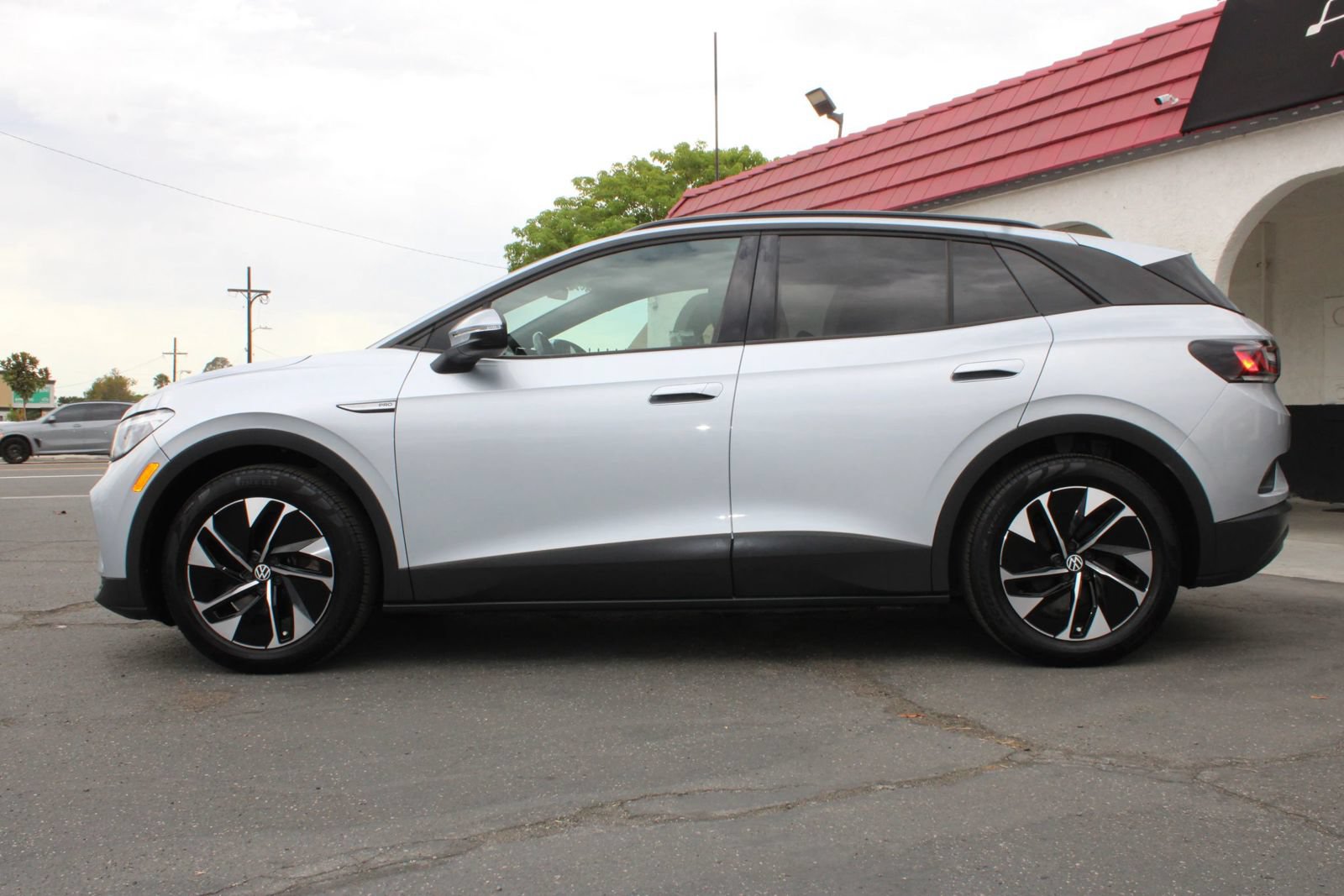 Used 2021 Volkswagen ID.4 Pro RWD image 40