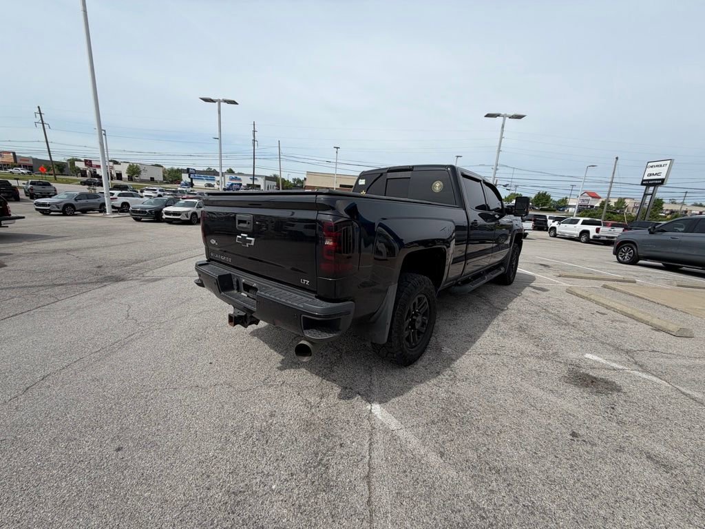 Used 2018 Chevrolet Silverado 2500 LTZ w/ Duramax Plus Package AWD/4WD image 9