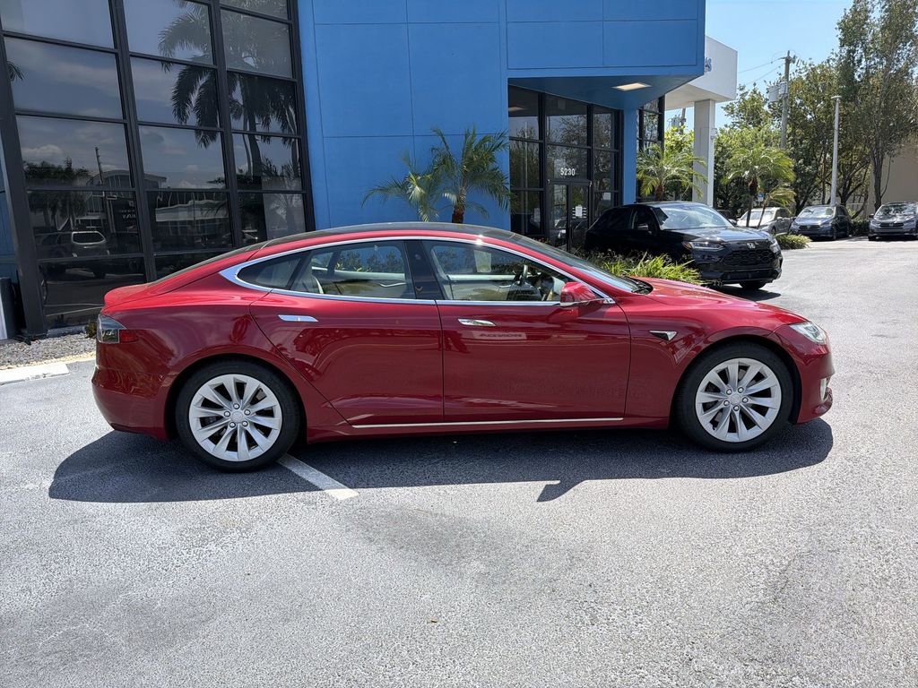 Used 2019 Tesla Model S Long Range image 9
