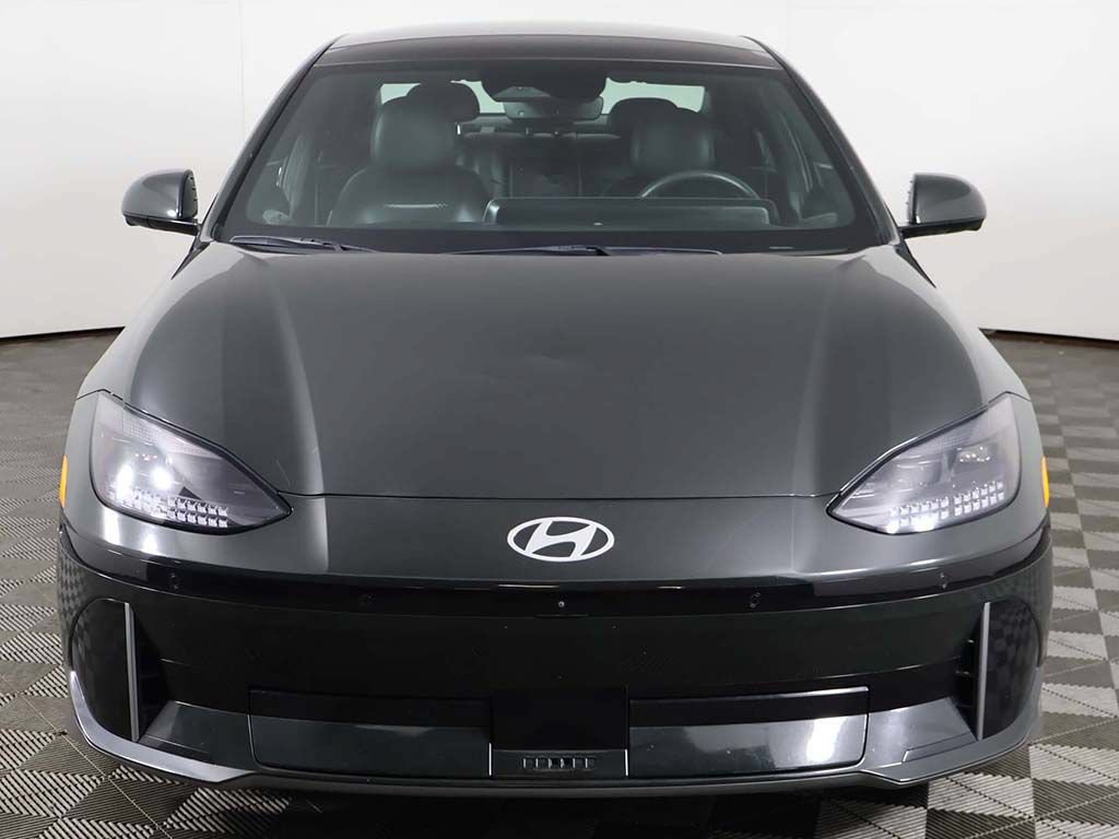 Used 2024 Hyundai Ioniq 6 Limited RWD image 14