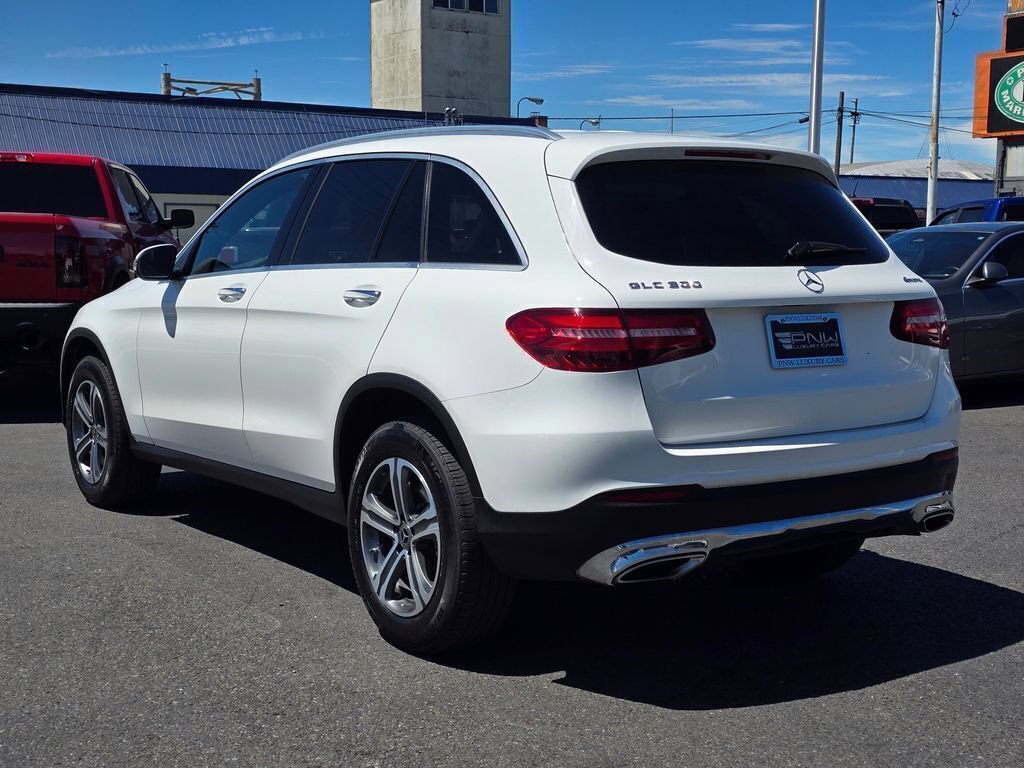 Used 2018 Mercedes-Benz GLC 300 4MATIC image 8