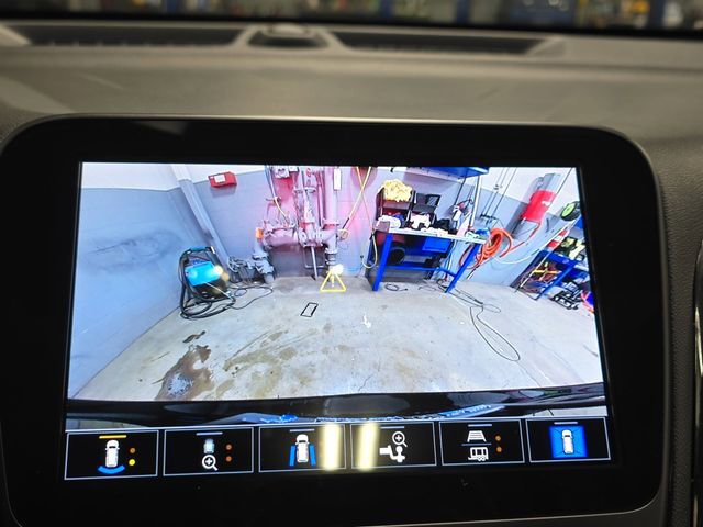 Used 2023 Chevrolet Equinox RS image 25