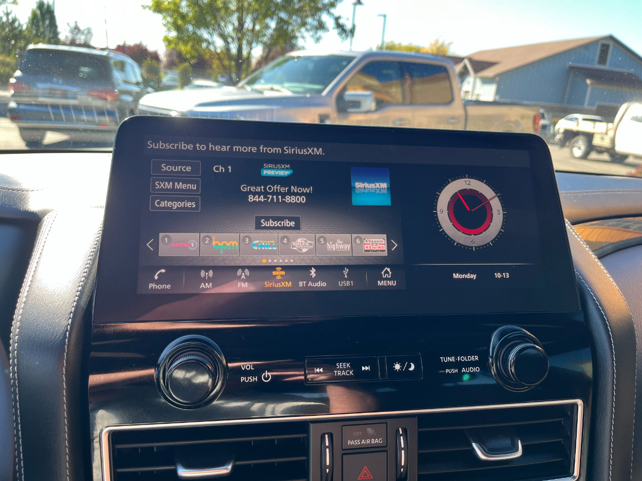 Used 2022 Nissan Armada Platinum w/ Captain's Chairs Package image 22