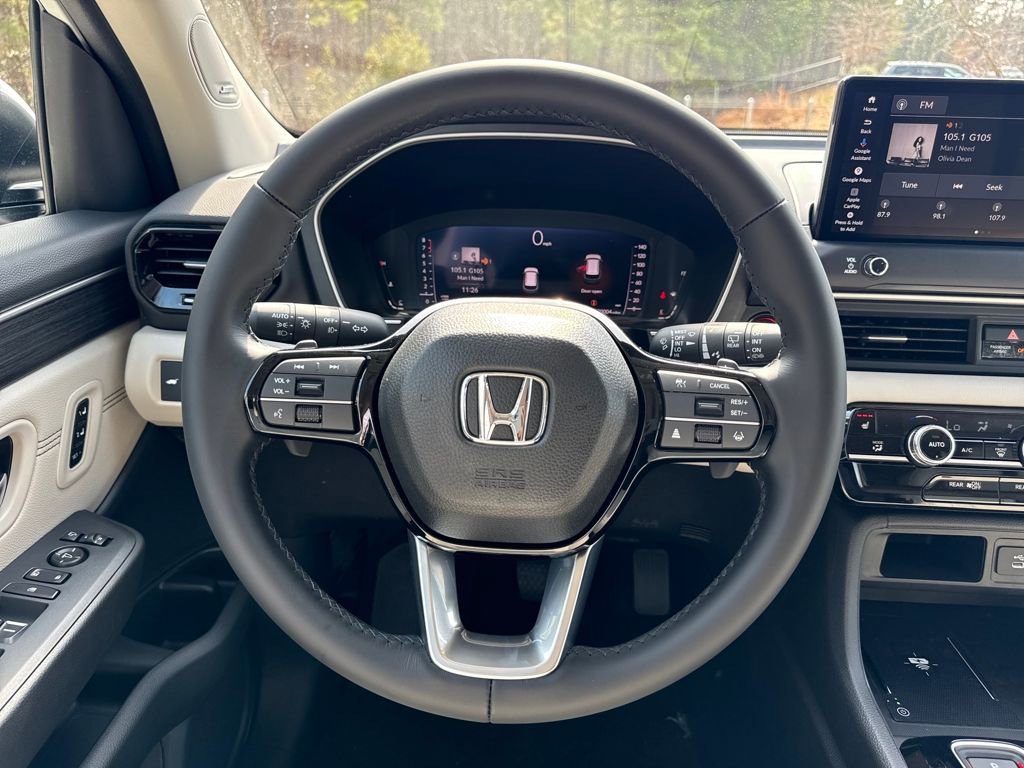 New 2026 Honda Pilot Touring image 19