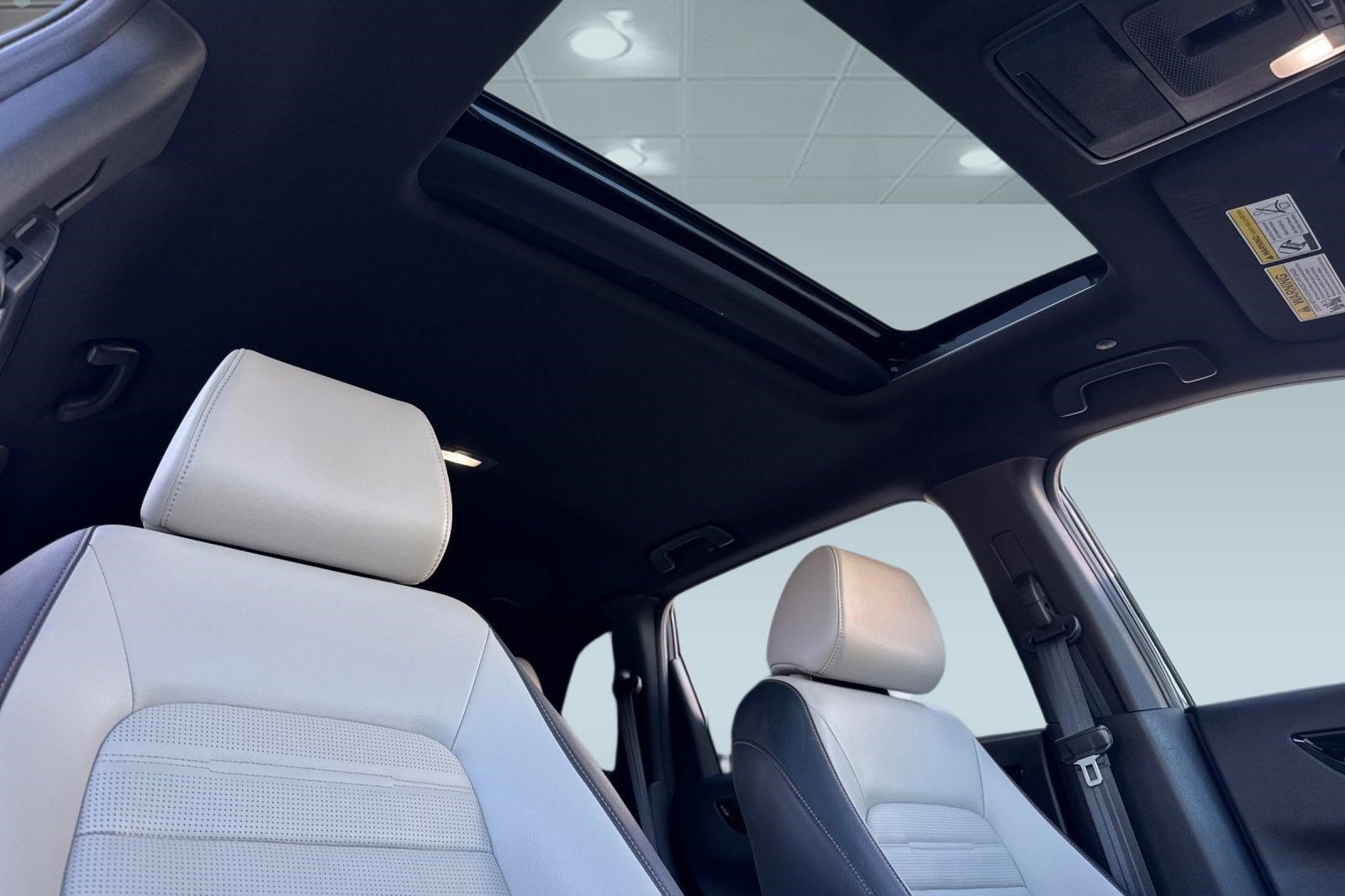 Certified 2025 Honda CR-V Sport Touring image 25