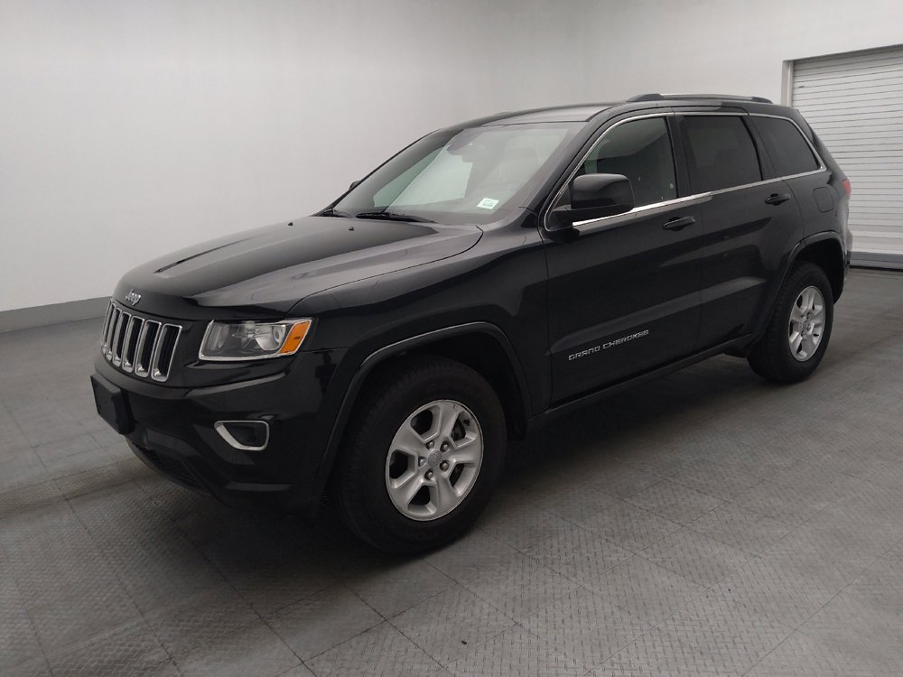Used 2016 Jeep Grand Cherokee Laredo w/ Quick Order Package 23E image 2