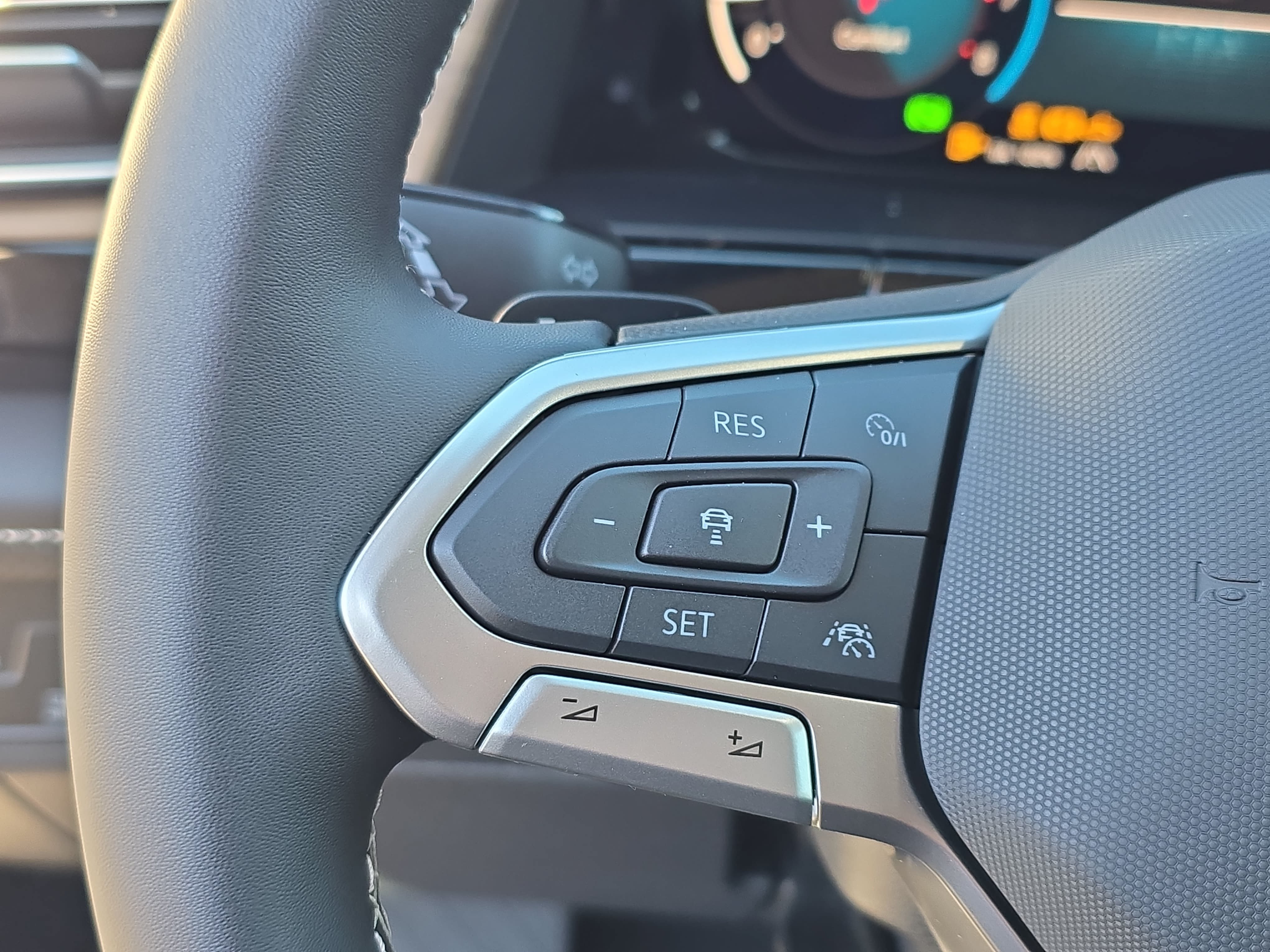 New 2026 Volkswagen Atlas SE AWD/4WD image 18