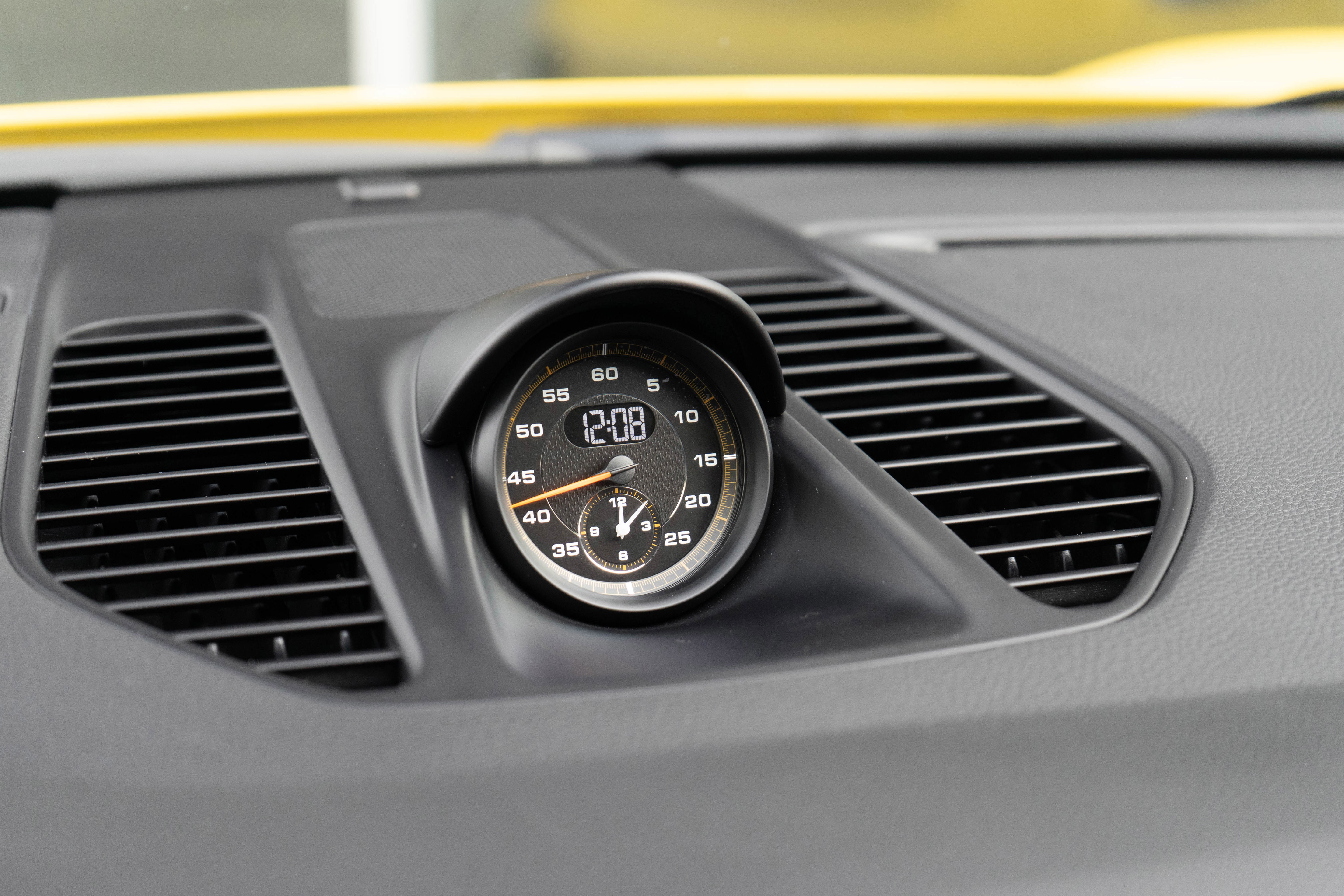 Used 2018 Porsche 911 GT3 w/ Sport Chrono Package RWD image 17